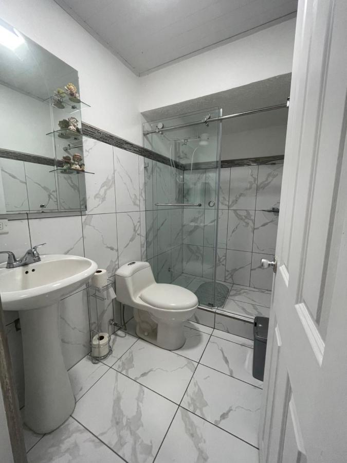 Ferienwohnung Alicia'S Place 10 Min From Airport Alajuela Exterior foto